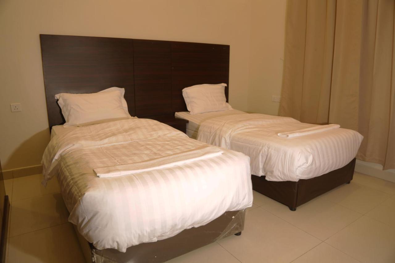 Spacious Apartments At Basla St 3 Mins From King Fahd Stadium Эр-Рияд Экстерьер фото