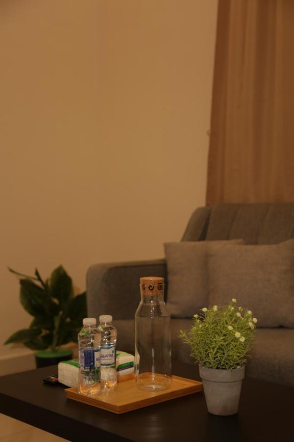 Spacious Apartments At Basla St 3 Mins From King Fahd Stadium Эр-Рияд Экстерьер фото