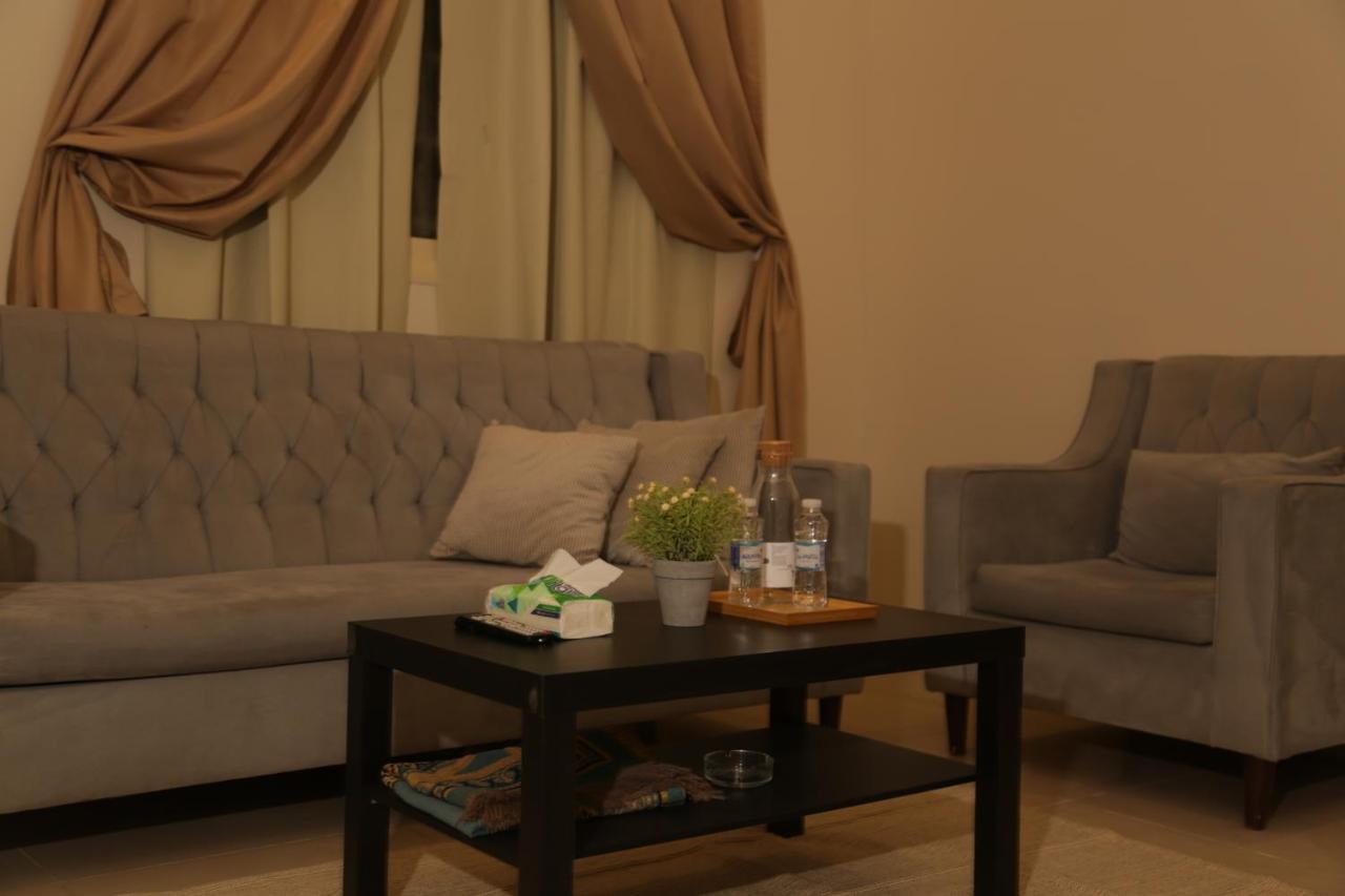 Spacious Apartments At Basla St 3 Mins From King Fahd Stadium Эр-Рияд Экстерьер фото